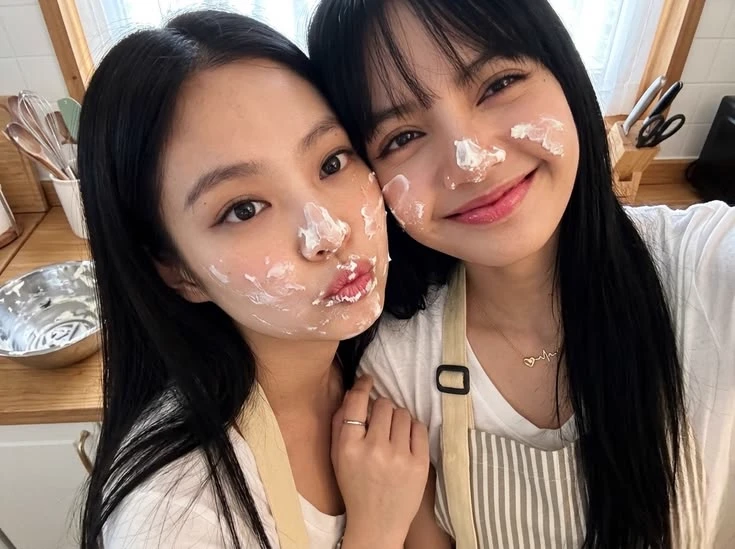 JenLisa thumbnail