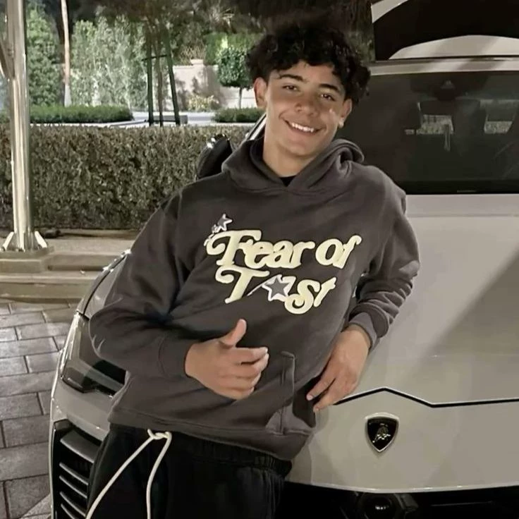 Ronaldo Jr. thumbnail