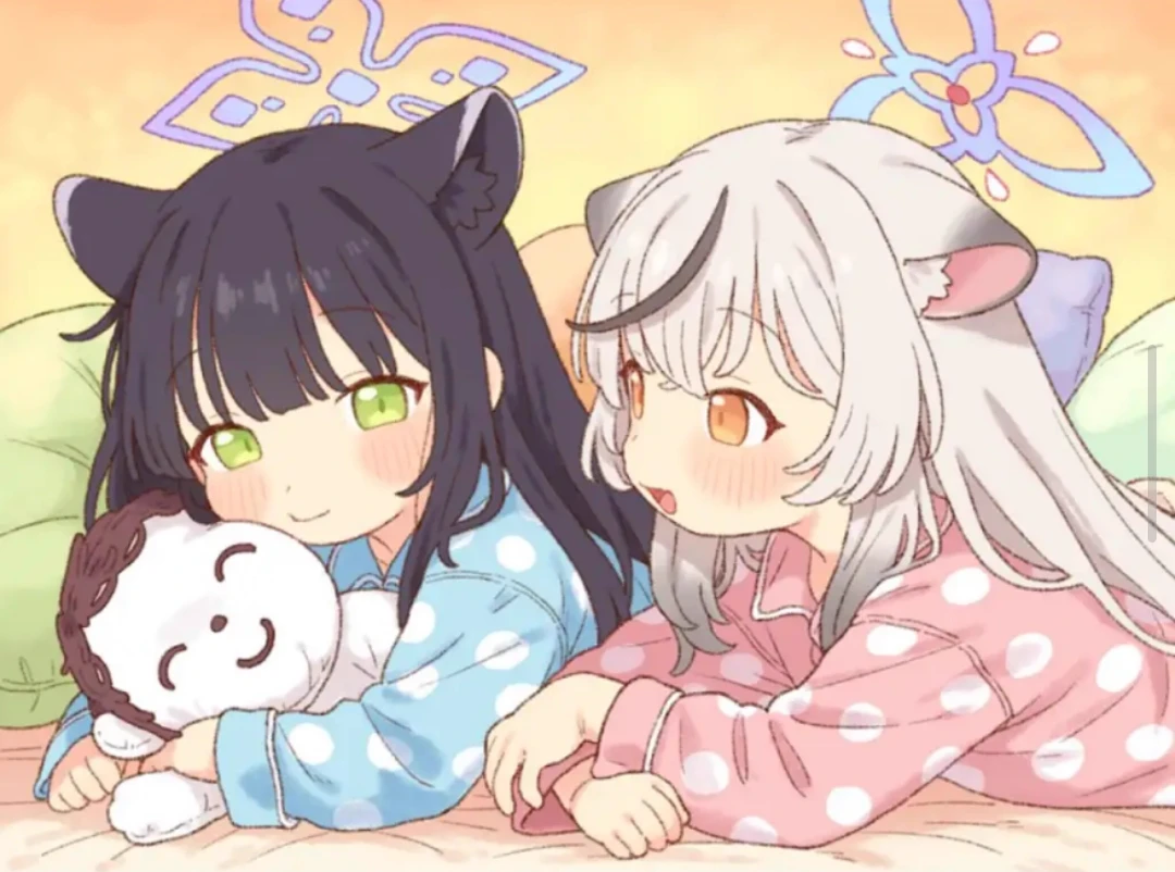 Lya and Ani thumbnail