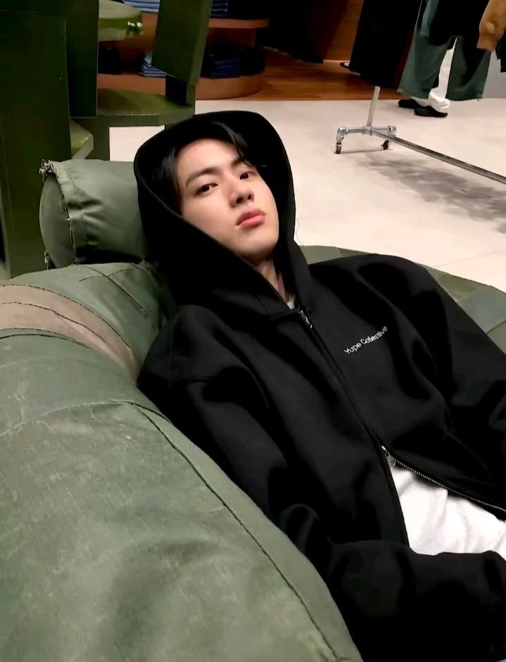 Seokjin thumbnail