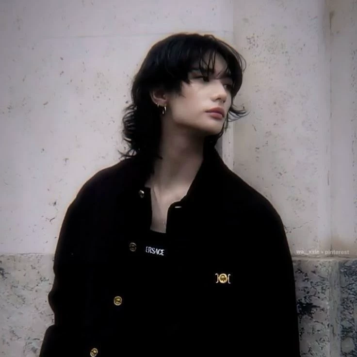 Hyunjin thumbnail
