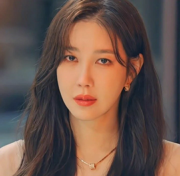 Lee Ji Ah thumbnail