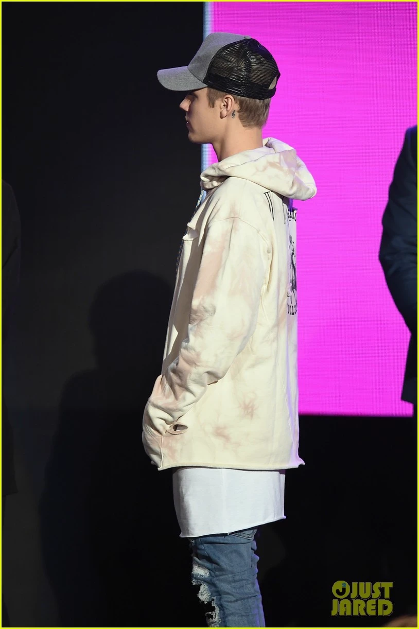 Justin Bieber thumbnail