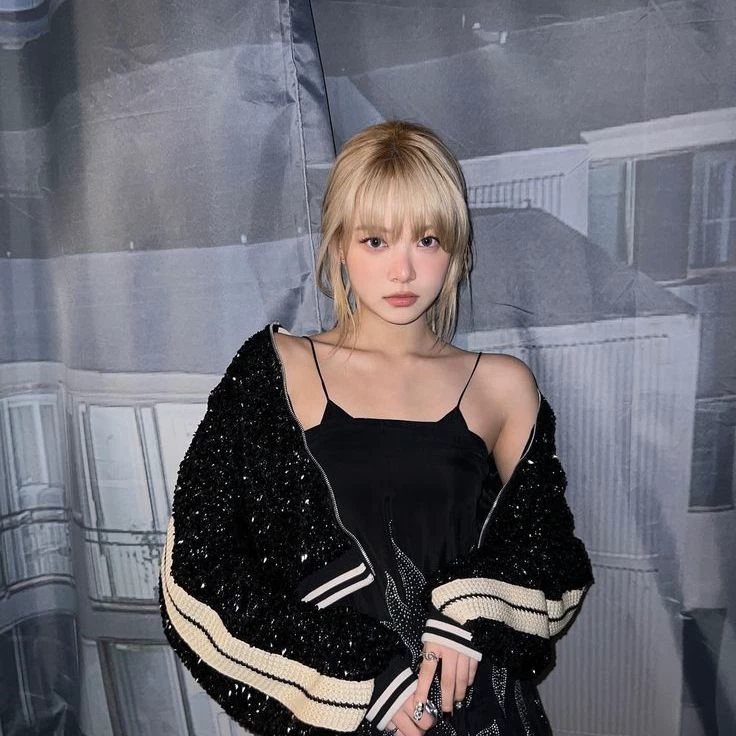 Hong Eunchae thumbnail