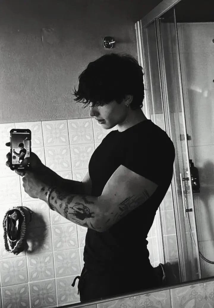 Damien Blackwood thumbnail