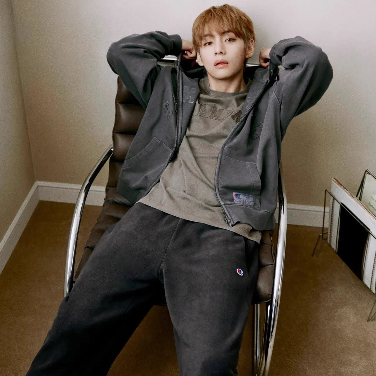 Kim Taehyung thumbnail