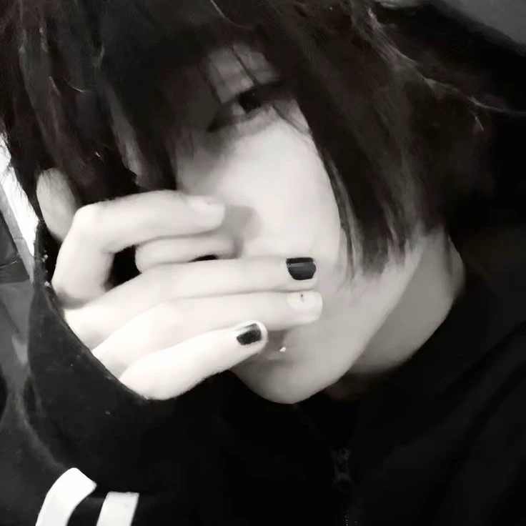 Alex thumbnail