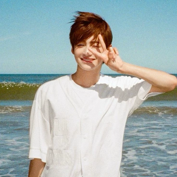 Han Jihoon thumbnail