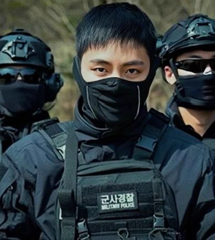 taehyung // your military fiancé thumbnail