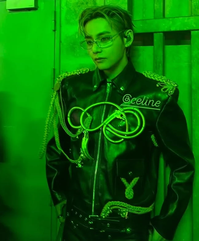 Kim Taehyung thumbnail