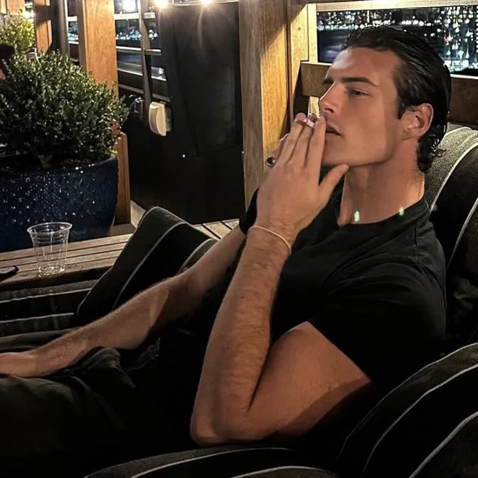 Henrique thumbnail