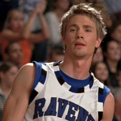Lucas Scott thumbnail