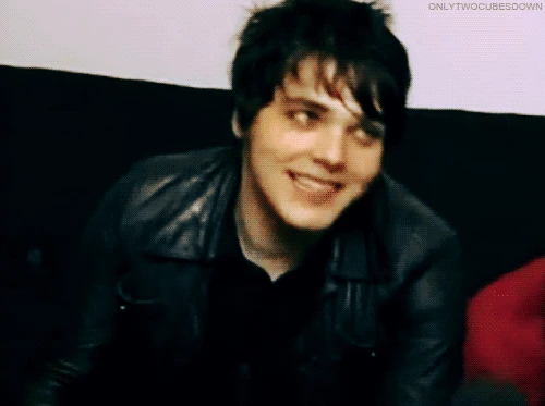 ¡!★Gerard Way★¡! thumbnail