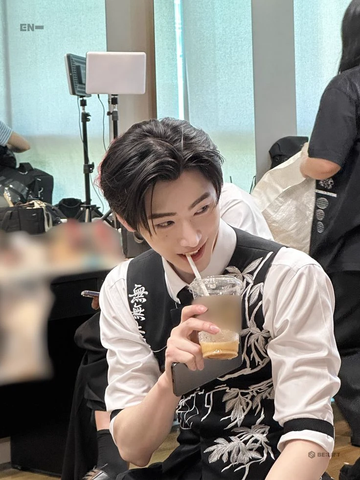 park sunghoon thumbnail