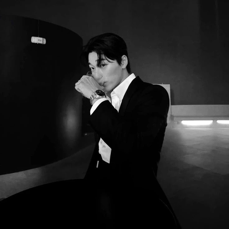 Choi San. (obsessive, gentleman, mafia leader.) thumbnail