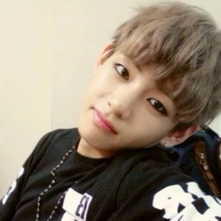 Taehyung  thumbnail