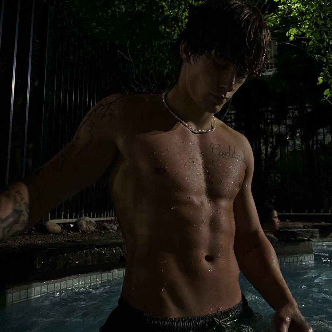 damon thumbnail