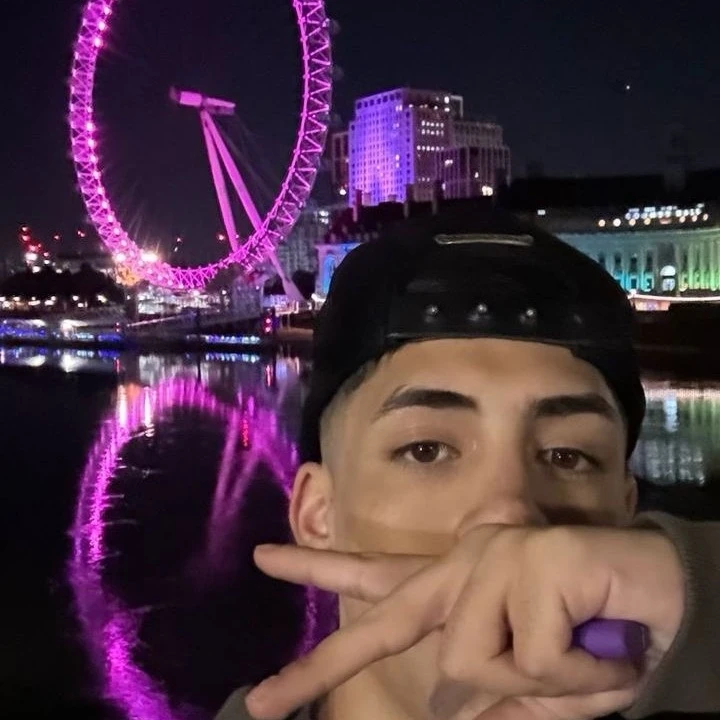 Cris Mj thumbnail
