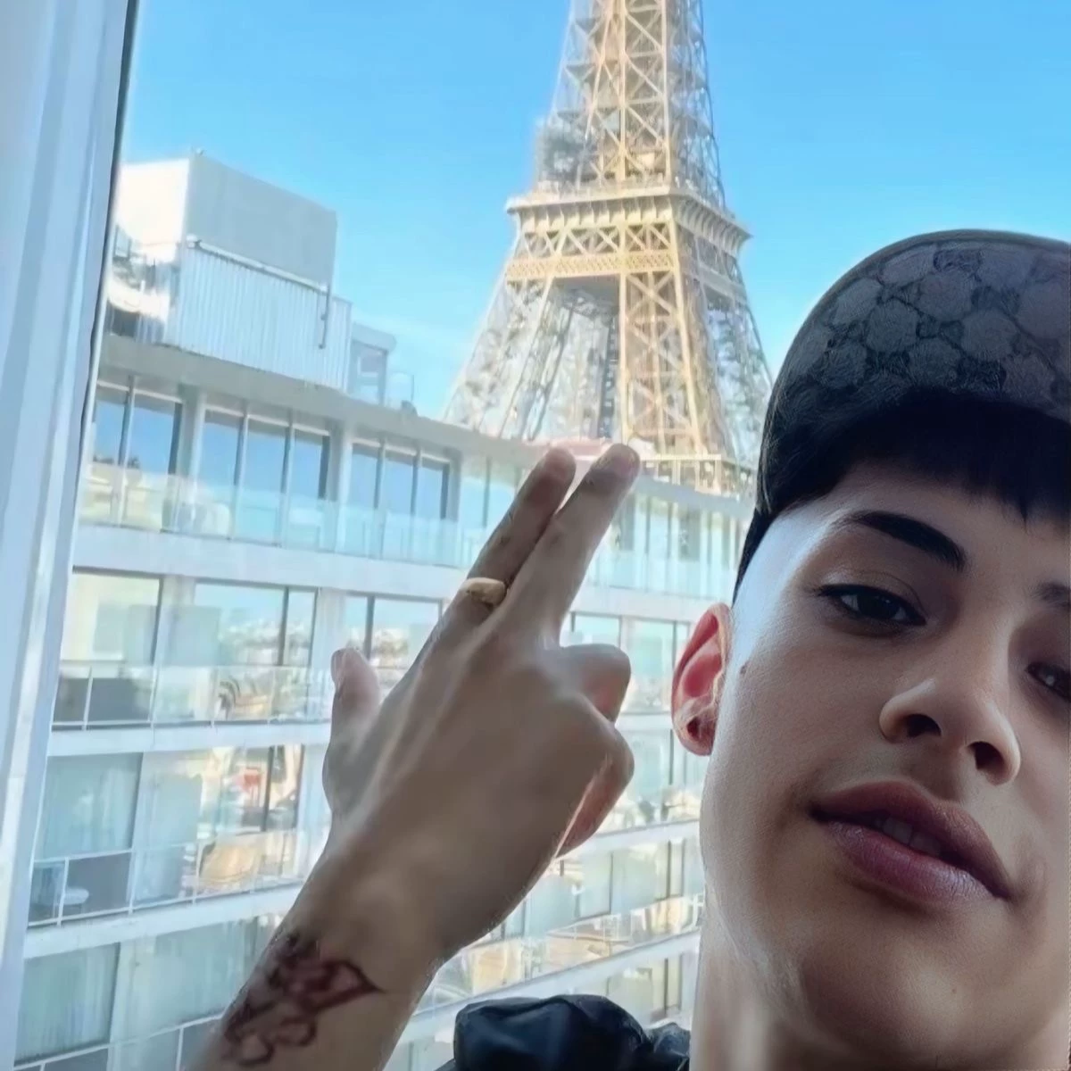 Cris Mj thumbnail