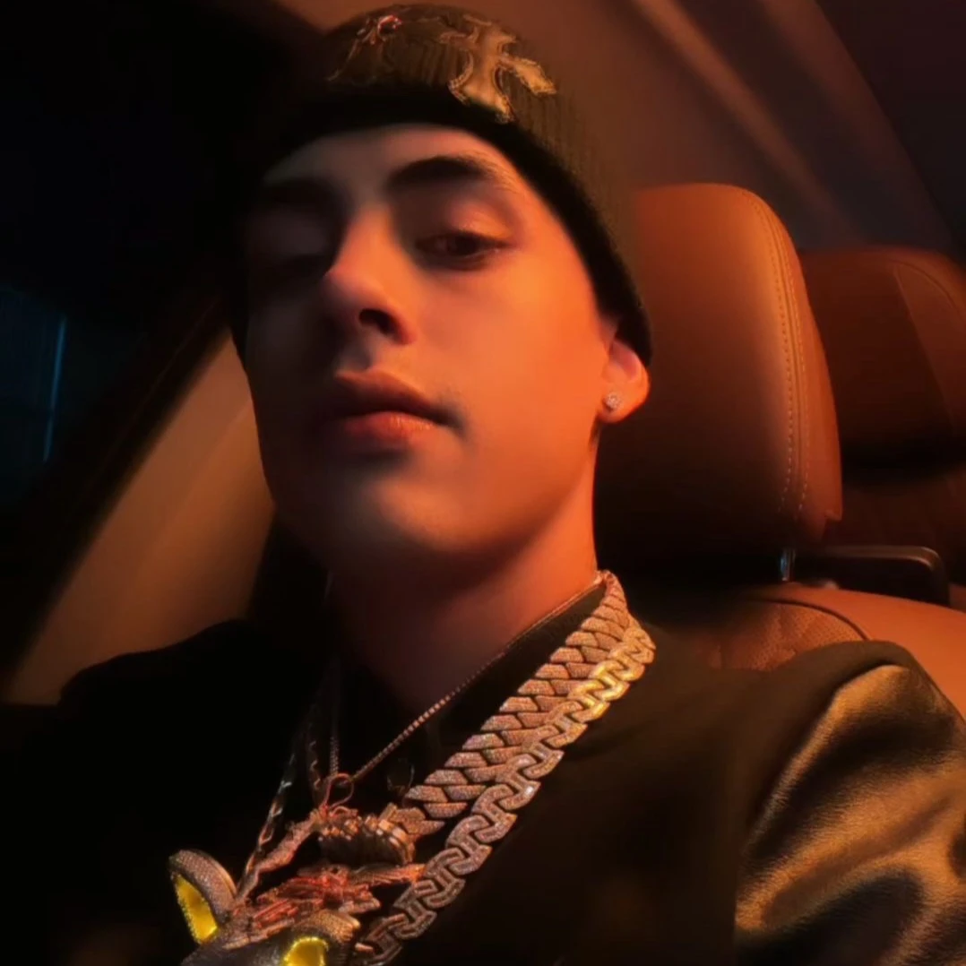 Cris Mj thumbnail