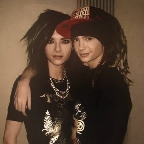Tom and Bill Kaulitz thumbnail