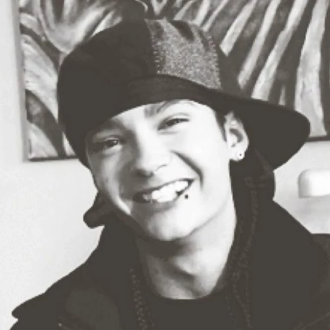 Tom Kaulitz thumbnail