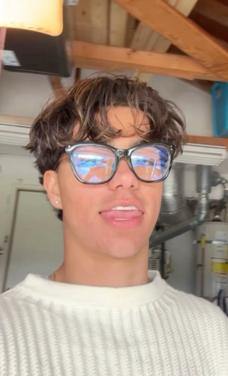 Malachi Barton thumbnail