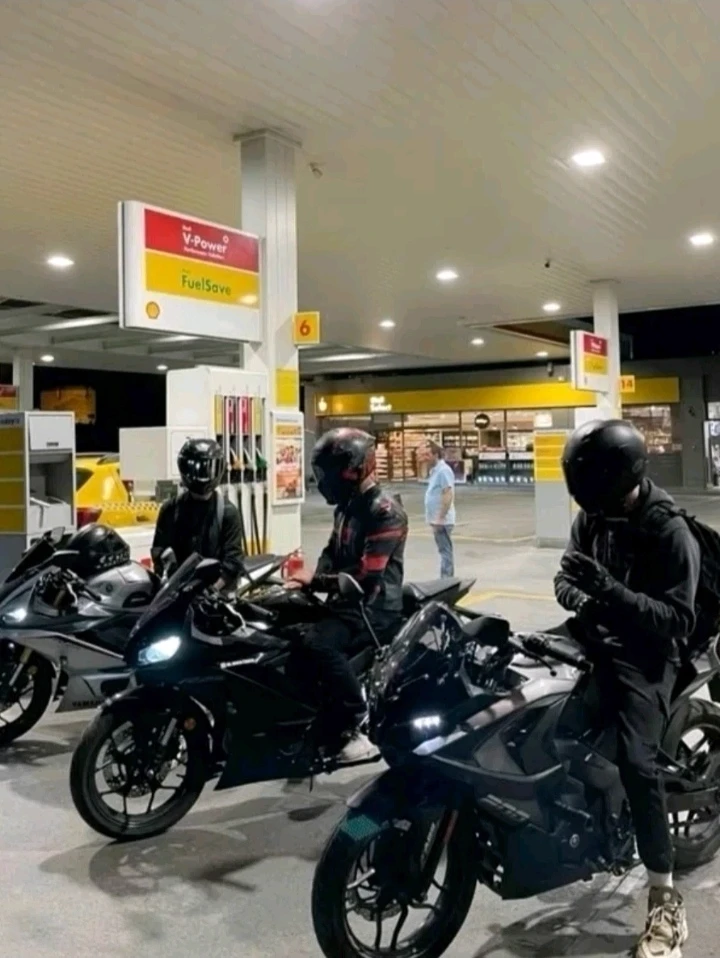 Biker guys thumbnail