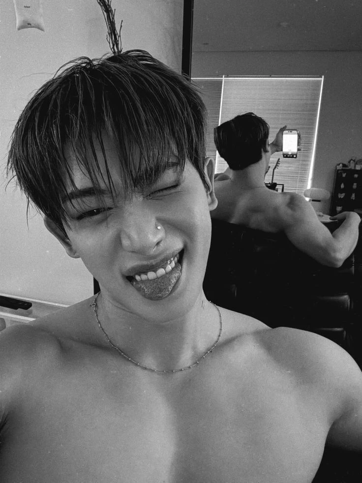 Lee Ho-seok thumbnail