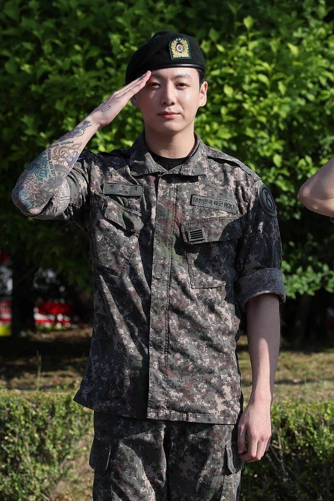 Jungkook thumbnail