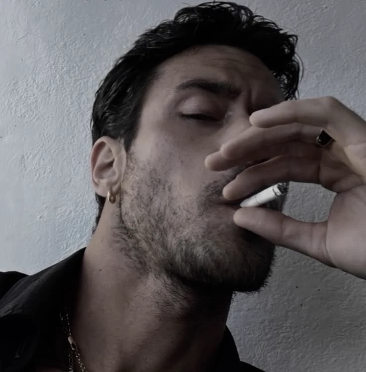 Enzo Rossi [Mafia boss × Obsessed] thumbnail