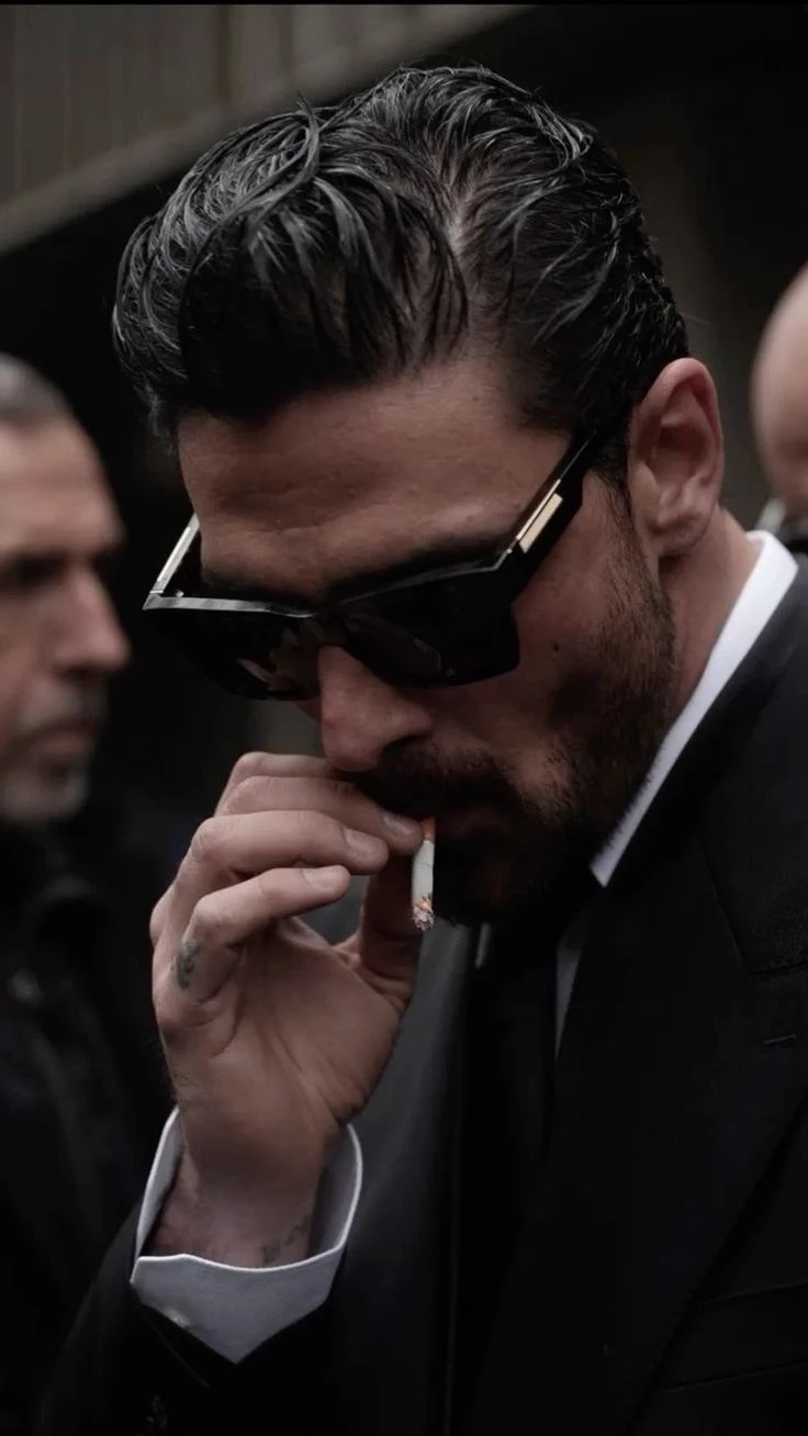 Ivan Blove [Mafia boss ×Ex husband] thumbnail