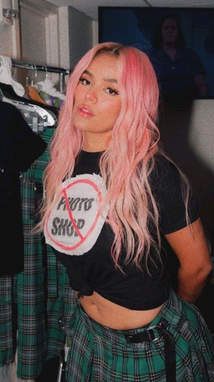 Karol G thumbnail