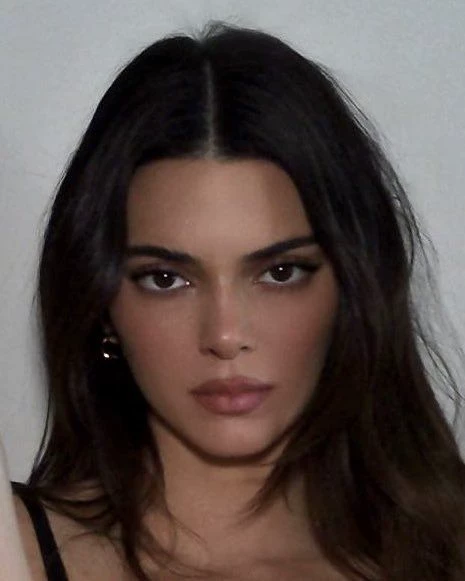 Kendall Jenner thumbnail