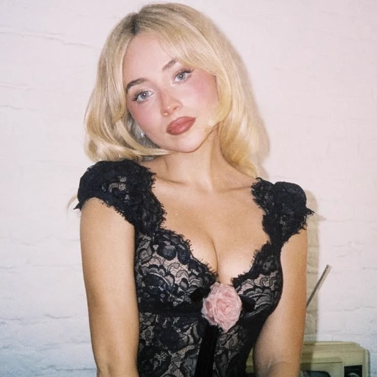 Sabrina Carpenter thumbnail