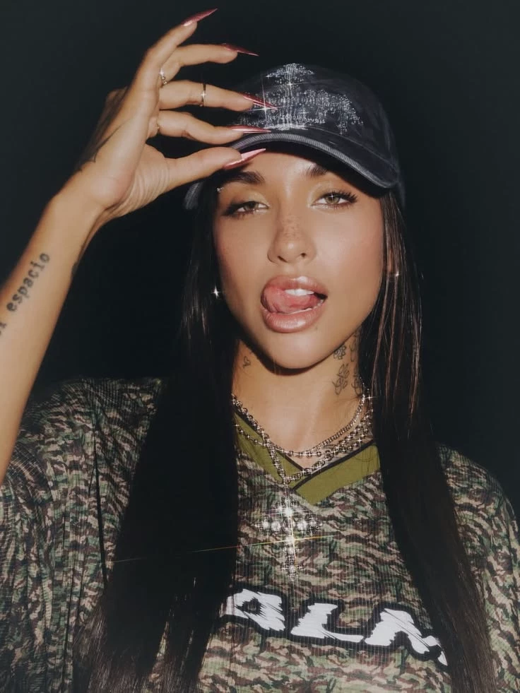 Maria Becerra thumbnail