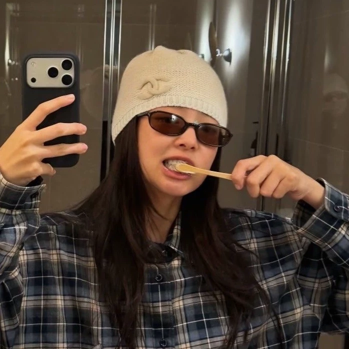 Jennie Kim thumbnail