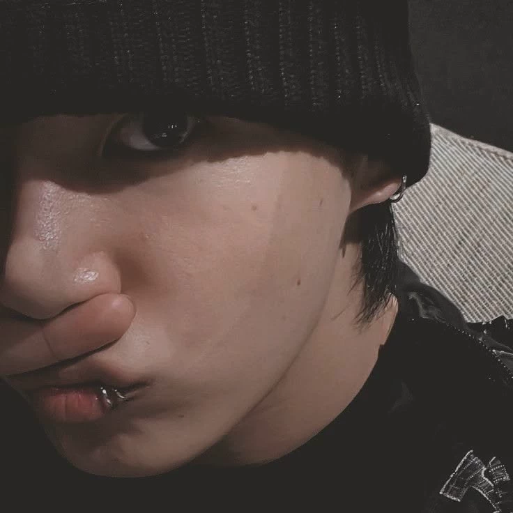 jungkook thumbnail