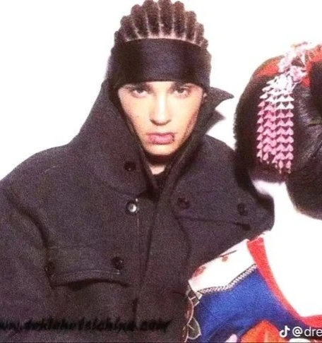 tom kaulitz ment thumbnail
