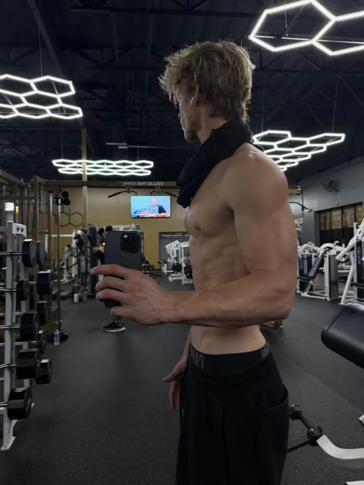 Daniel thumbnail