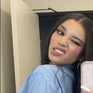 Kayla 