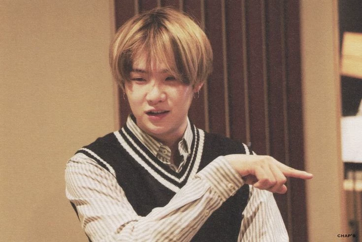 min yoongi thumbnail