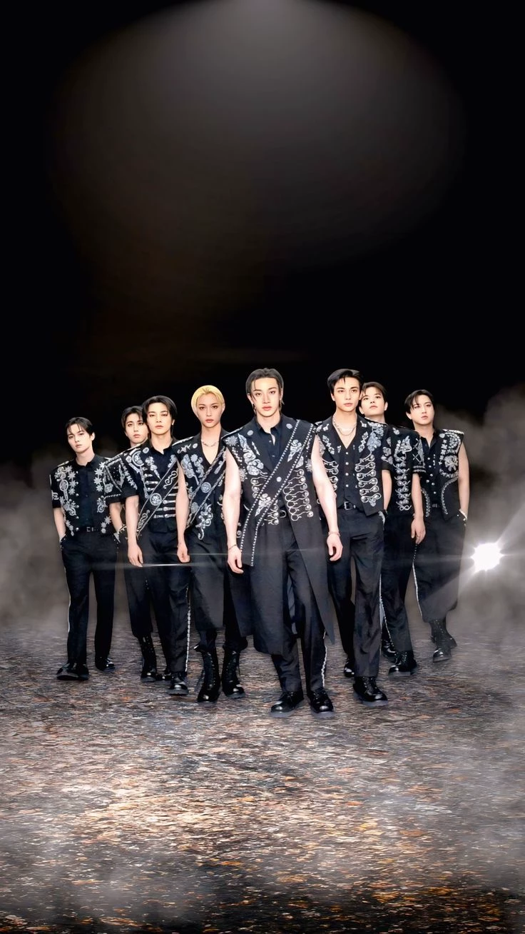 Stray Kids thumbnail