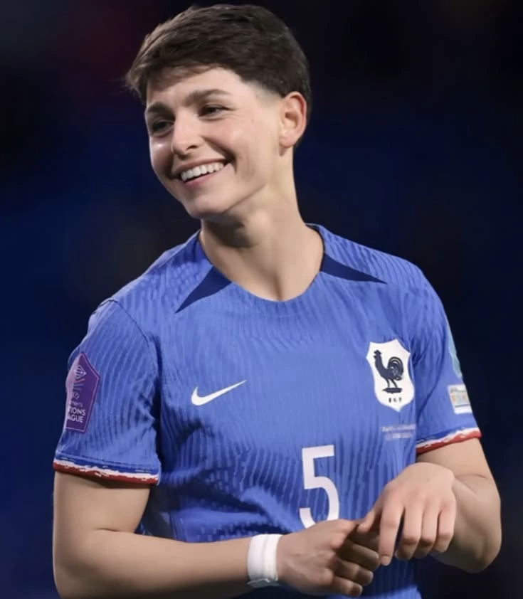 Élisa De Almeida  thumbnail