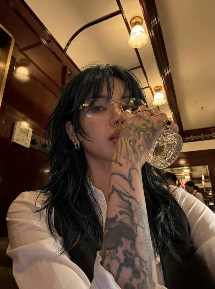 lisa manoban ( sua sugar daddy 🖤♦️) thumbnail