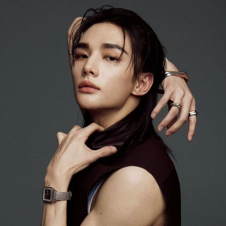 Hwang Hyunjin thumbnail