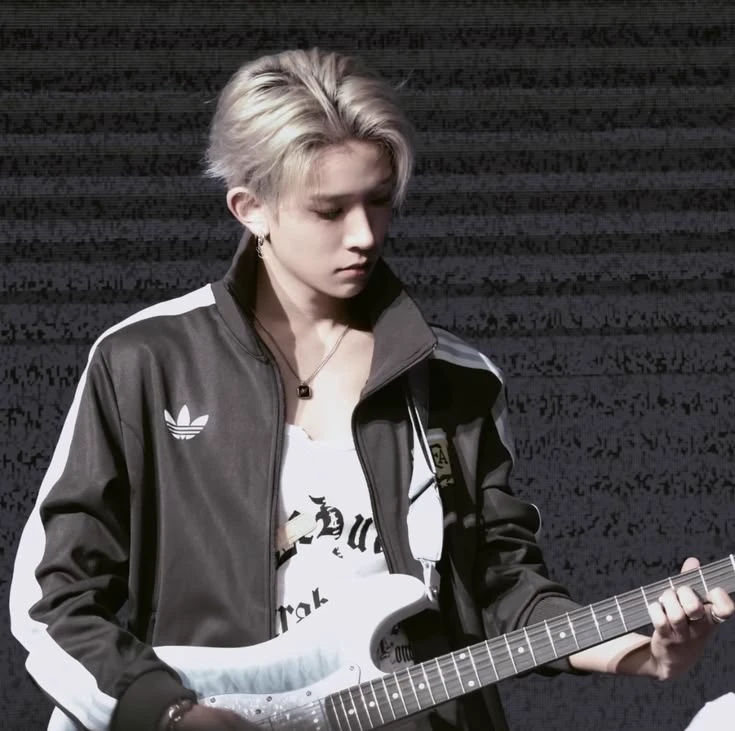 Lee Heeseung  thumbnail