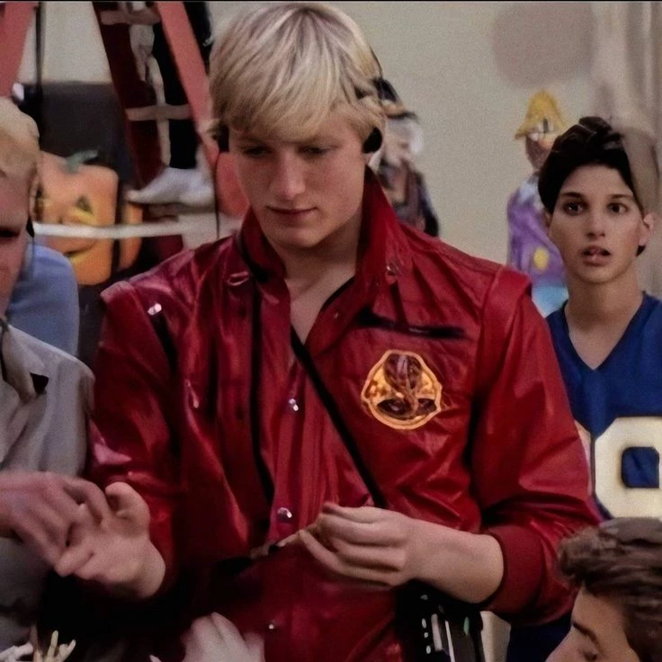Johnny Lawrence thumbnail