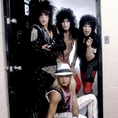 Mötley Crüe thumbnail