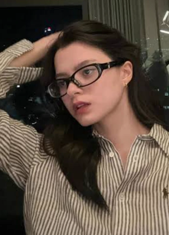 Becky Armstrong thumbnail